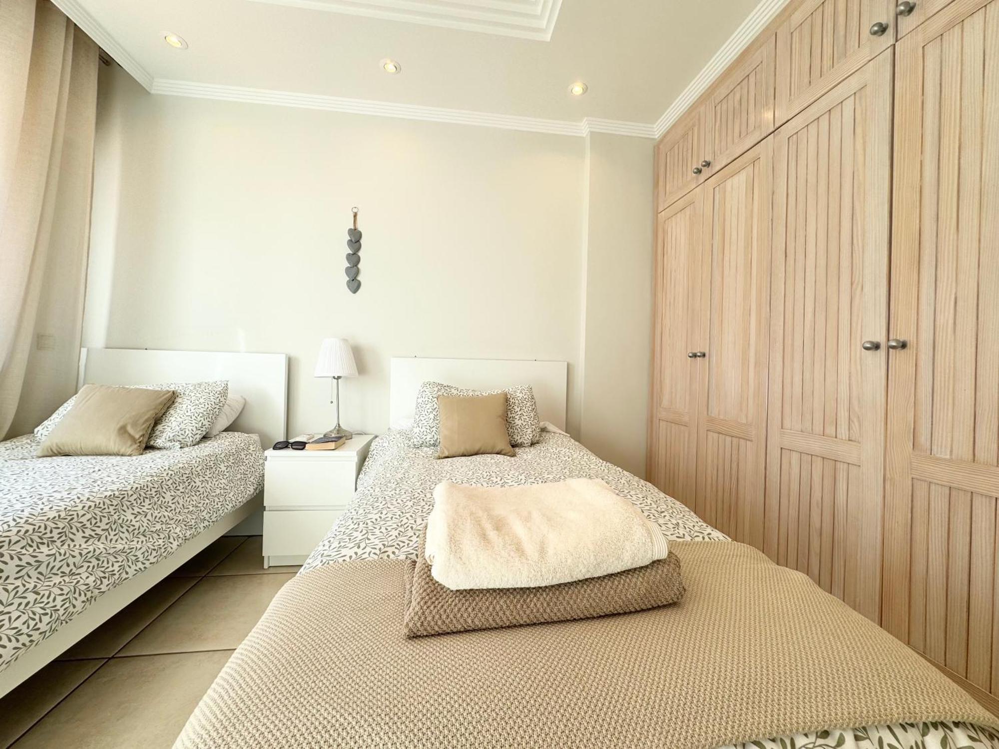 Villa Amorio A Spacious Modern Getaway With A Private Heated Pool & Sea Views Costa Adeje  Bagian luar foto