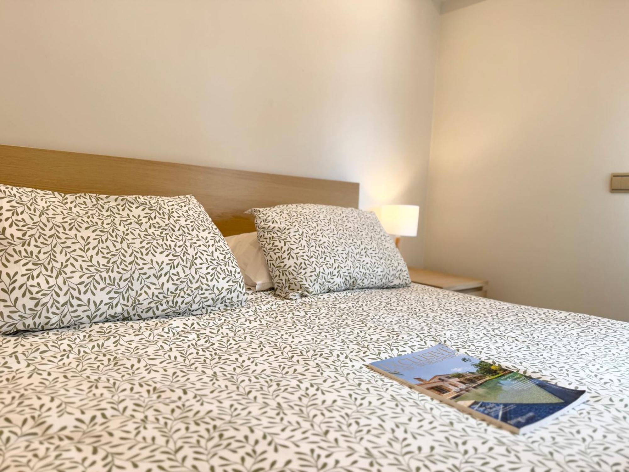 Villa Amorio A Spacious Modern Getaway With A Private Heated Pool & Sea Views Costa Adeje  Bagian luar foto