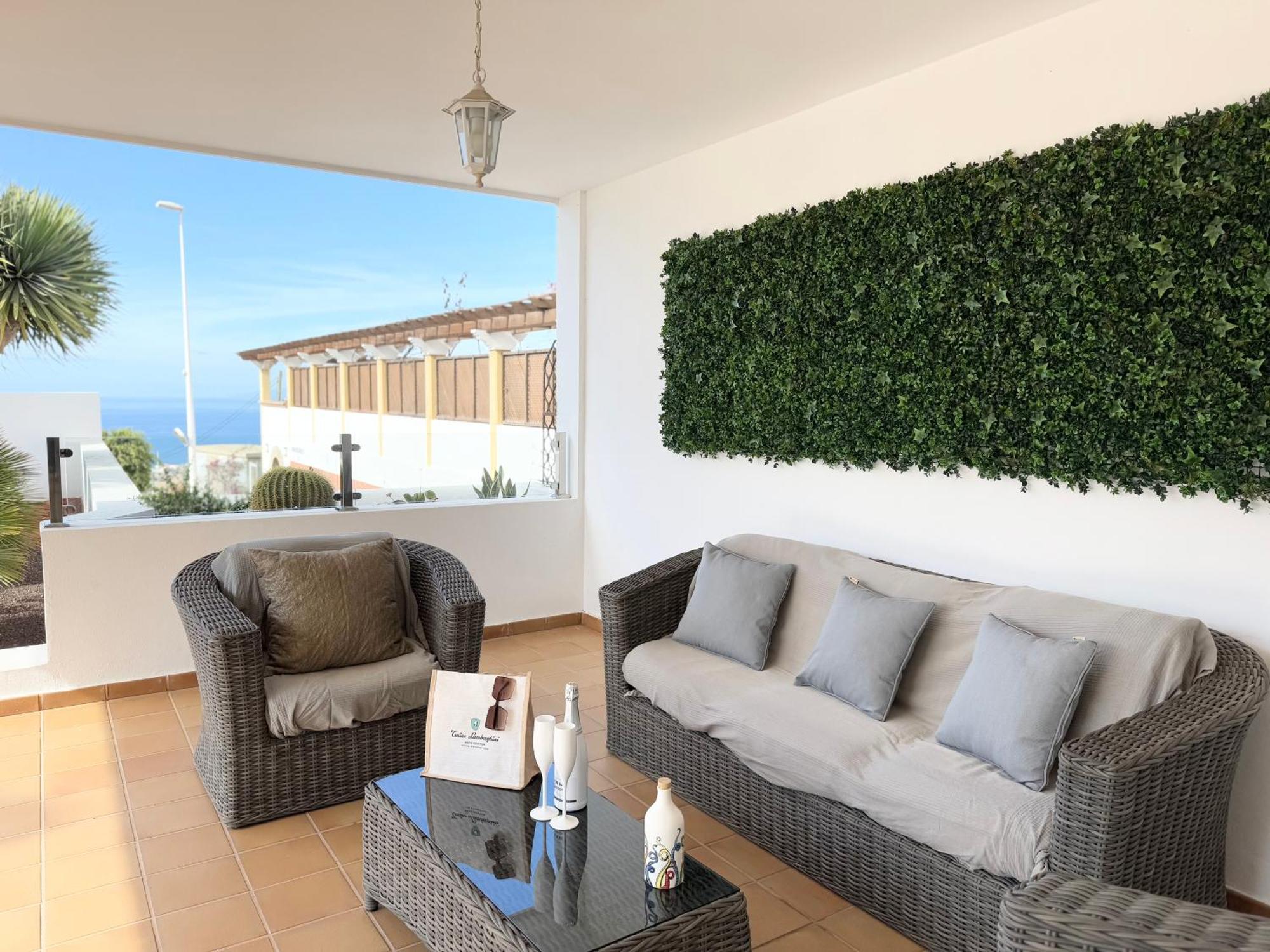 Villa Amorio A Spacious Modern Getaway With A Private Heated Pool & Sea Views Costa Adeje  Bagian luar foto